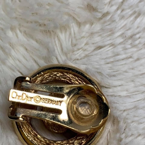 DIOR clip earrings - Picture 5 of 9